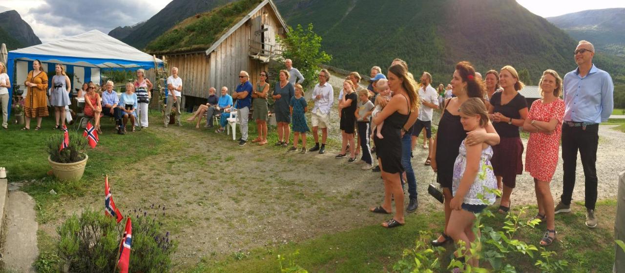 Overvoll Farm * Stranda (More og Romsdal)
